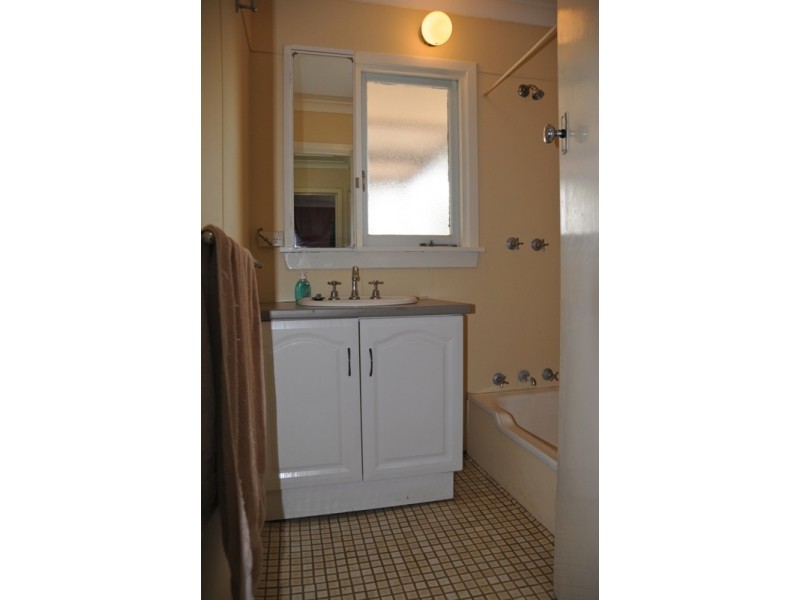 67 Throssell Street, Goomalling WA 6460