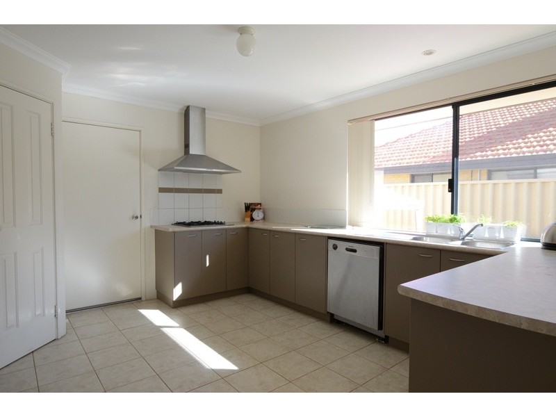 11 Lopez Crescent, Ashby WA 6065