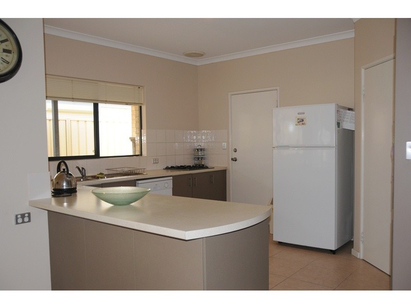 33 Hennessy Drive, Ashby WA 6065