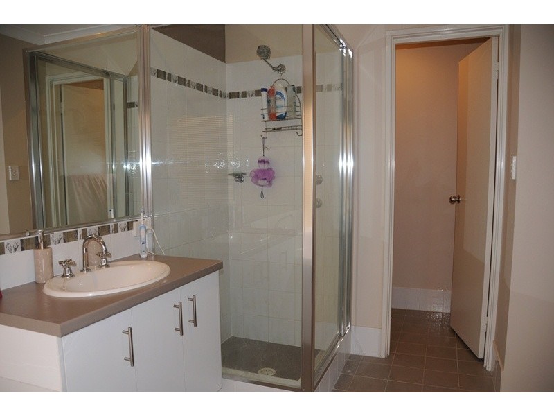 33 Hennessy Drive, Ashby WA 6065