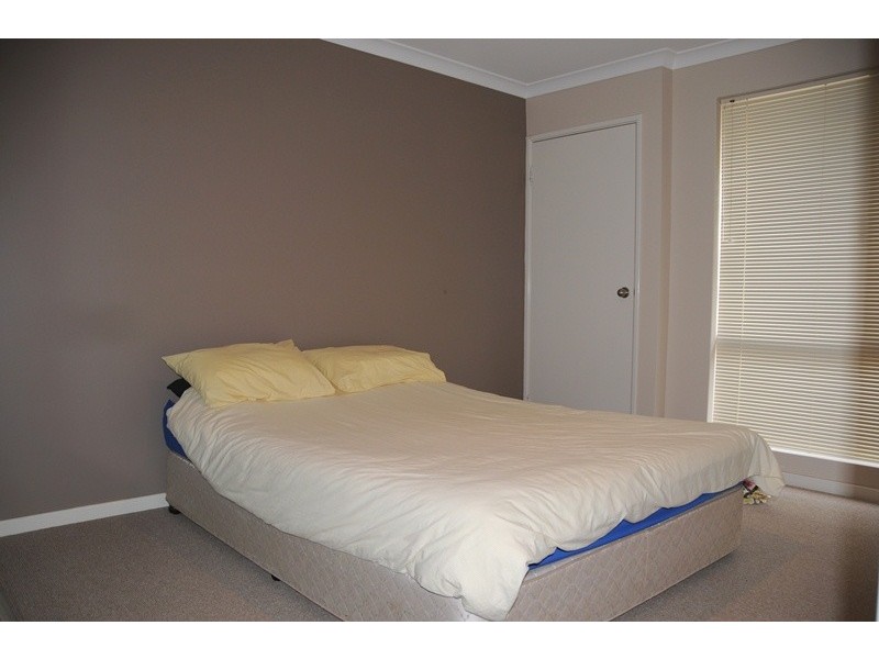 33 Hennessy Drive, Ashby WA 6065