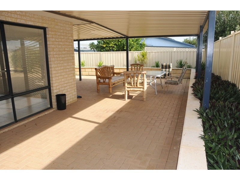 33 Hennessy Drive, Ashby WA 6065