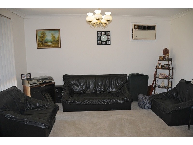 14 Addington Way, Marangaroo WA 6064