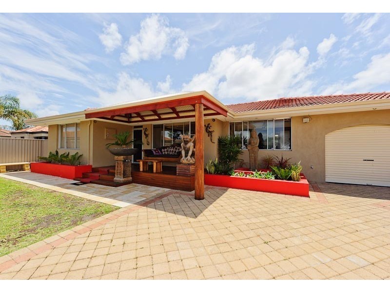 35 Whittle Place, Stirling WA 6021