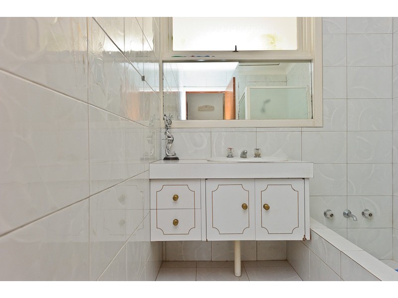 35 Whittle Place, Stirling WA 6021