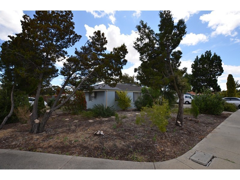 51 Gibb Crescent, Westminster WA 6061