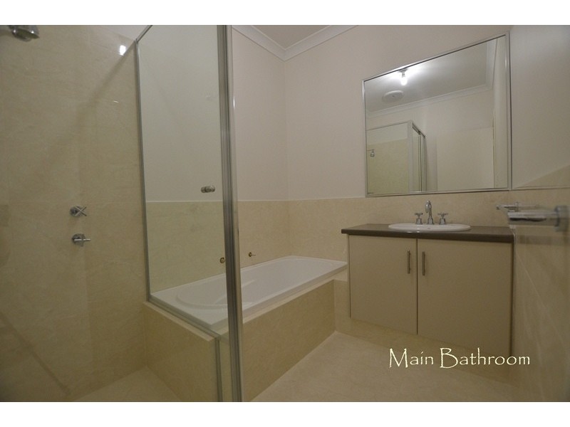 140A Ravenswood Drive, Nollamara WA 6061