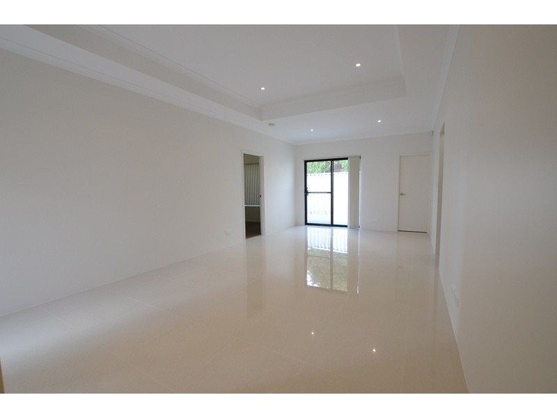 140B Ravenswood Drive, Nollamara WA 6061