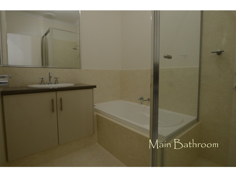 140B Ravenswood Drive, Nollamara WA 6061