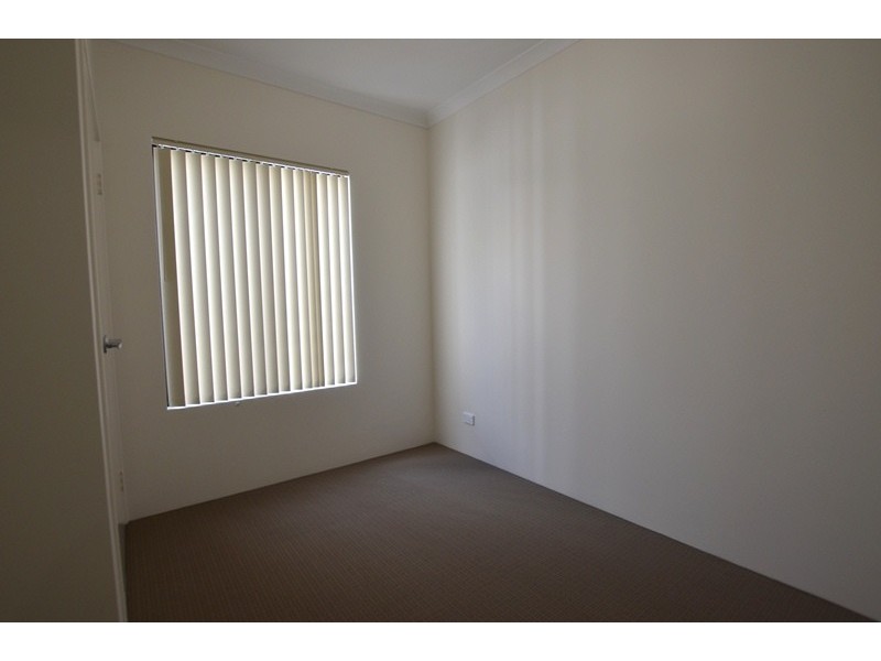 140B Ravenswood Drive, Nollamara WA 6061