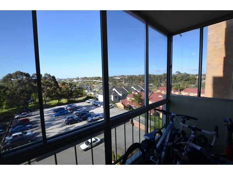 54/16 Leeder Street, Glendalough WA 6016