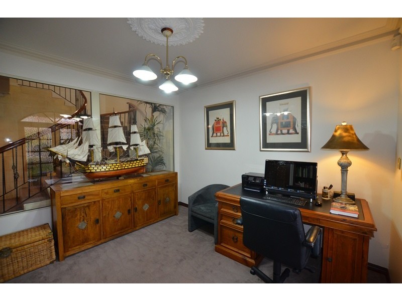 32 Ash Grove, Duncraig WA 6023