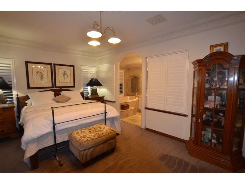 32 Ash Grove, Duncraig WA 6023