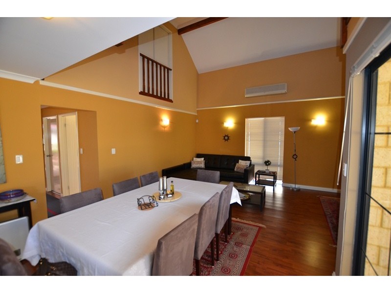 30C Bassendean Parade, Bassendean WA 6054