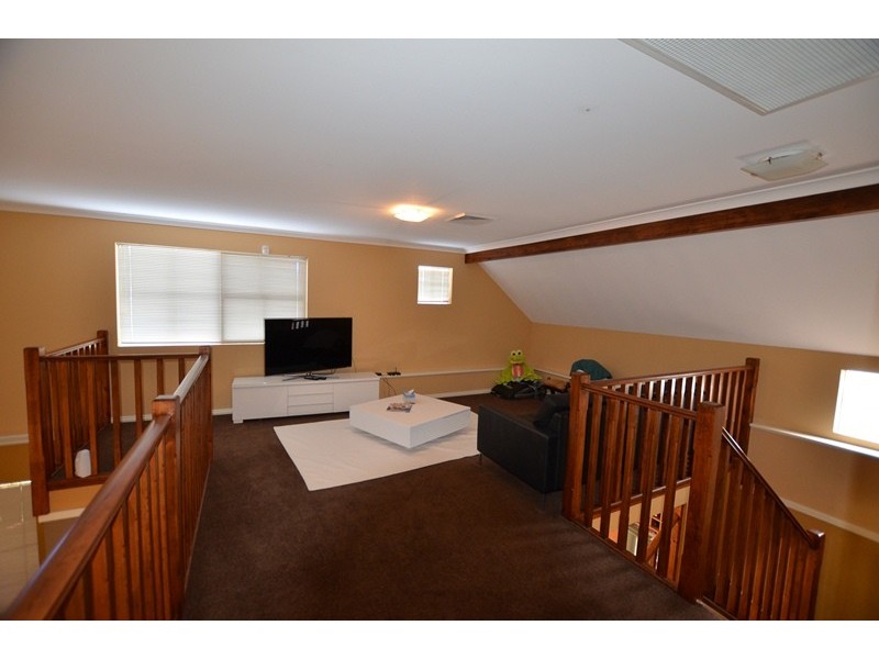 30C Bassendean Parade, Bassendean WA 6054