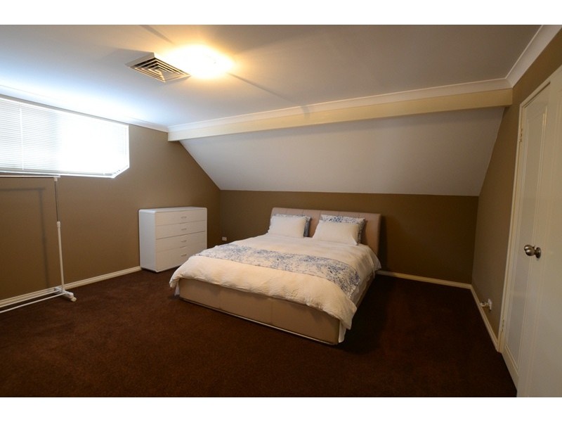 30C Bassendean Parade, Bassendean WA 6054