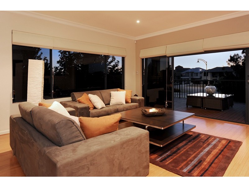 1 Siena Court, Stirling WA 6021