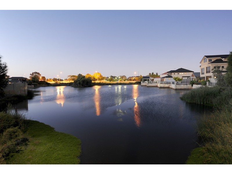 1 Siena Court, Stirling WA 6021