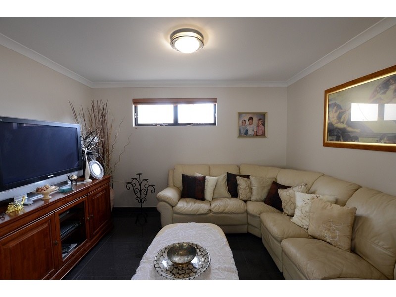 35A Whittle Place, Stirling WA 6021