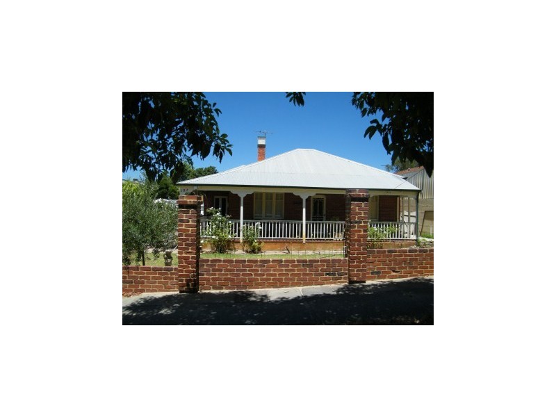 127 Eighth Avenue, Maylands WA 6051