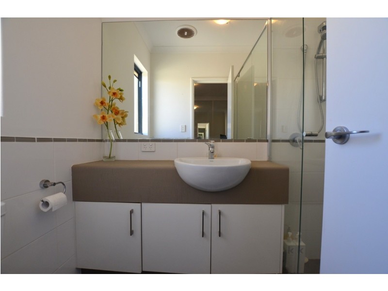 19C Kweda Way, Nollamara WA 6061