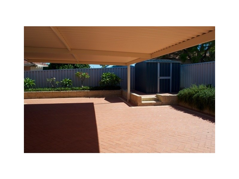 3A Grinstead Way, Balga WA 6061