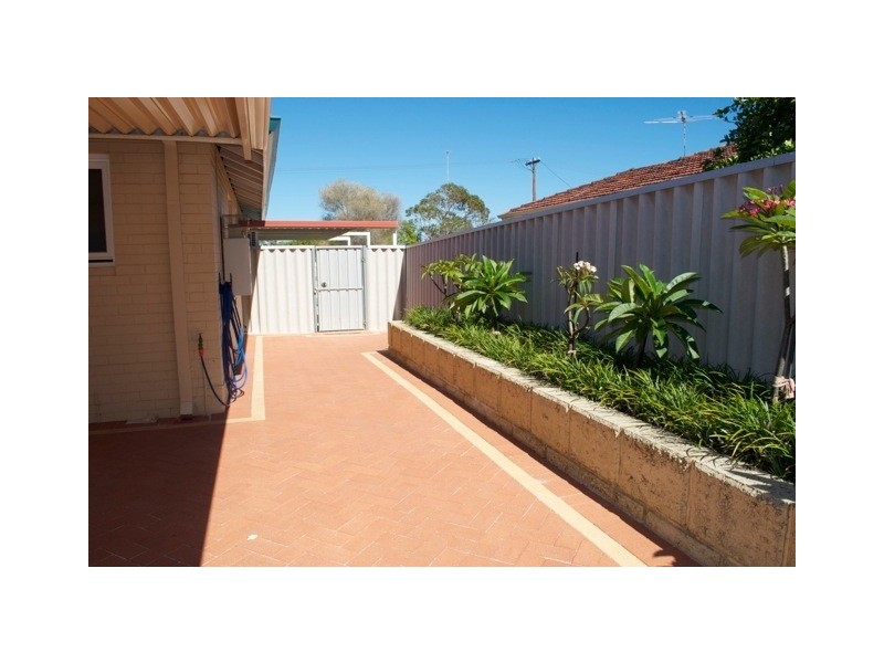 3A Grinstead Way, Balga WA 6061