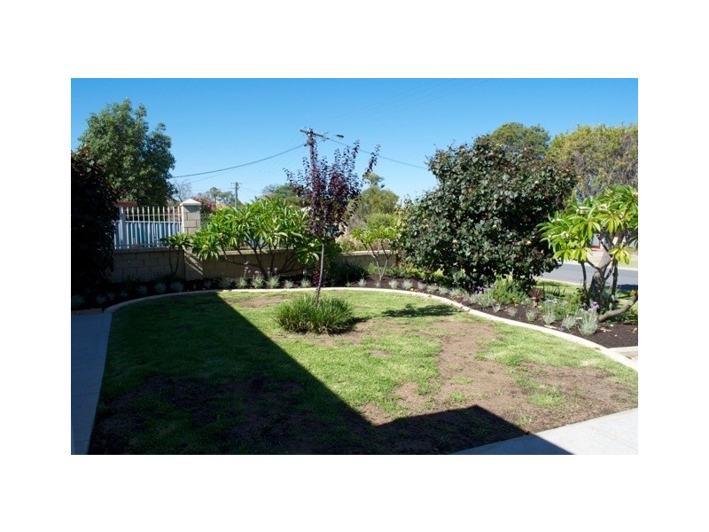 3A Grinstead Way, Balga WA 6061