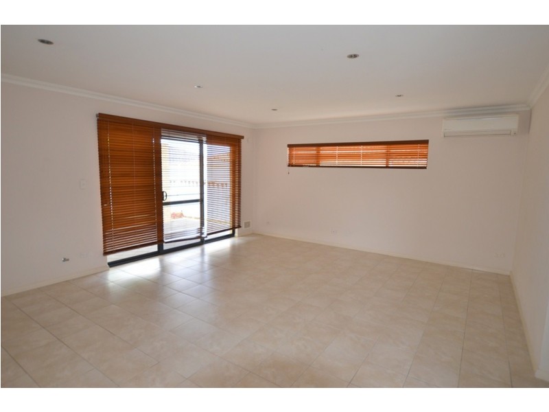 237B Flinders Street, Yokine WA 6060