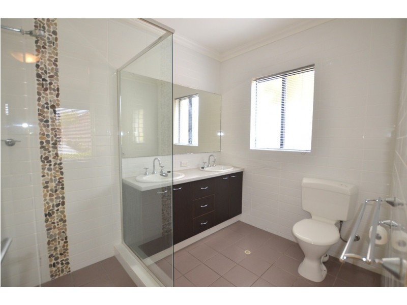237B Flinders Street, Yokine WA 6060