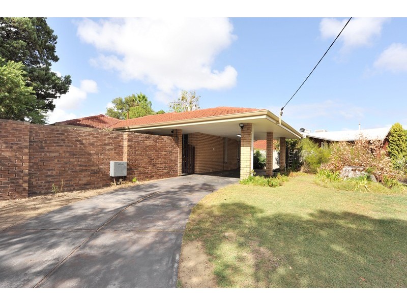 582 Beach Road, Hamersley WA 6022