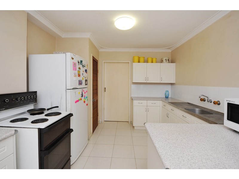 582 Beach Road, Hamersley WA 6022