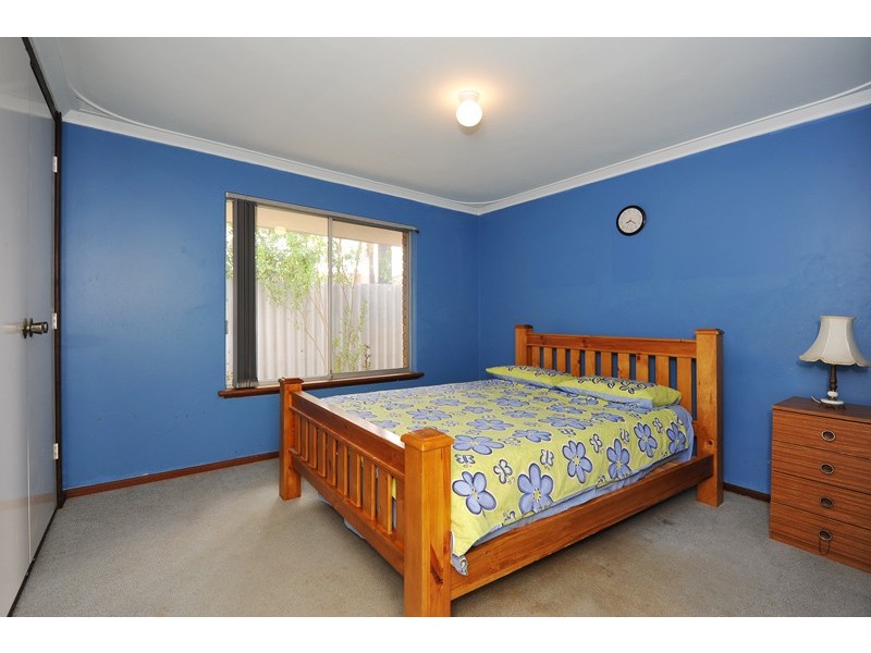 582 Beach Road, Hamersley WA 6022