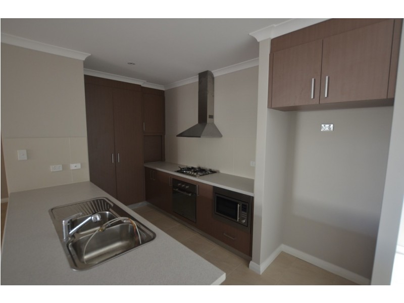 16B Findon Crescent, Westminster WA 6061