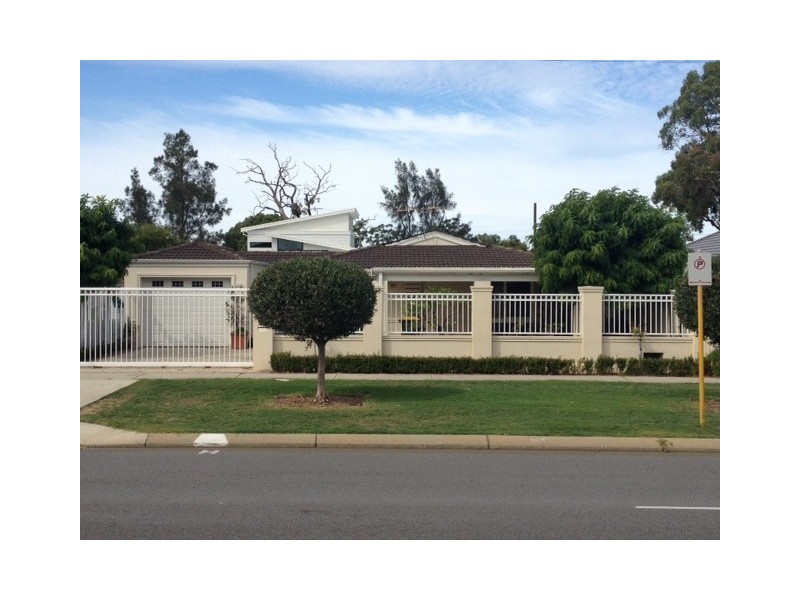 670 Beach Road, Hamersley WA 6022