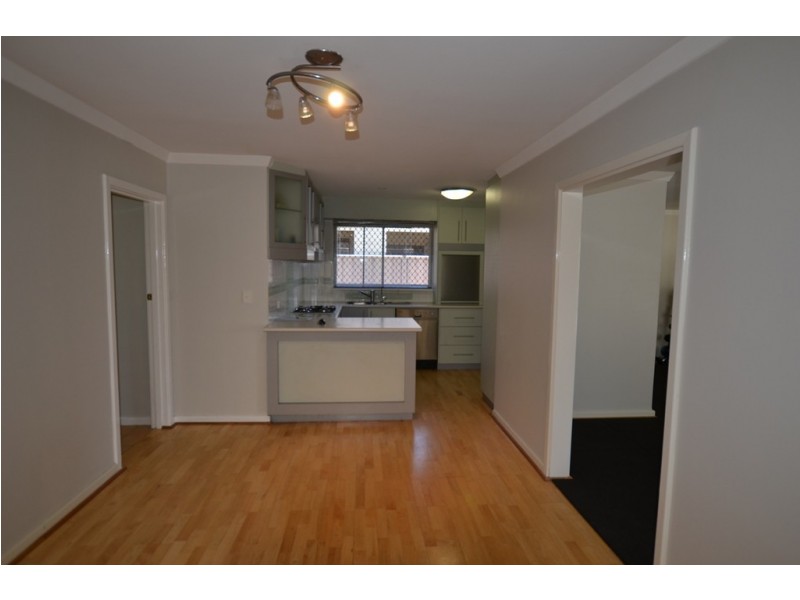 670 Beach Road, Hamersley WA 6022