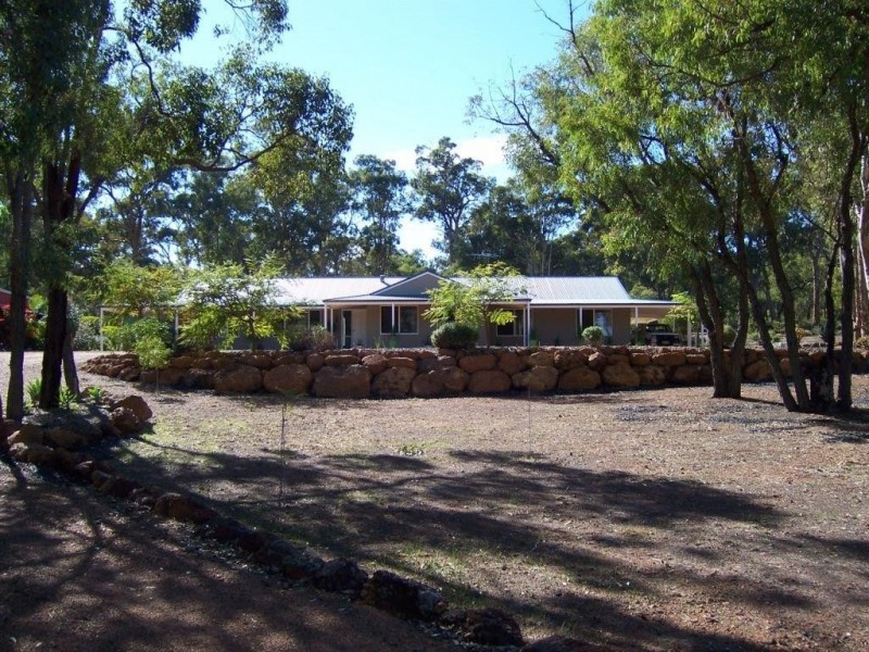 274 Santa Gertrudis Drive, Lower Chittering WA 6084