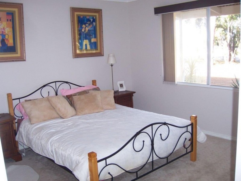 274 Santa Gertrudis Drive, Lower Chittering WA 6084