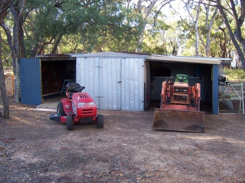 274 Santa Gertrudis Drive, Lower Chittering WA 6084