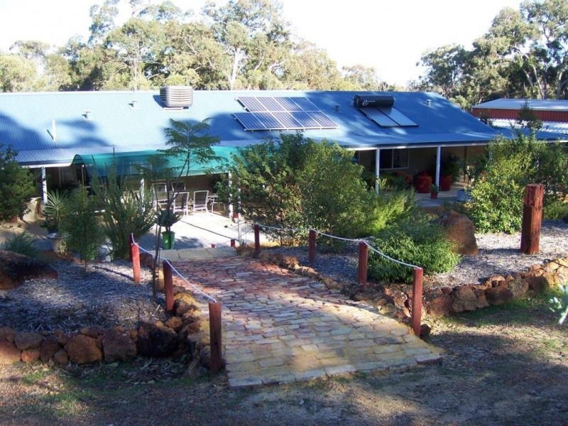 274 Santa Gertrudis Drive, Lower Chittering WA 6084