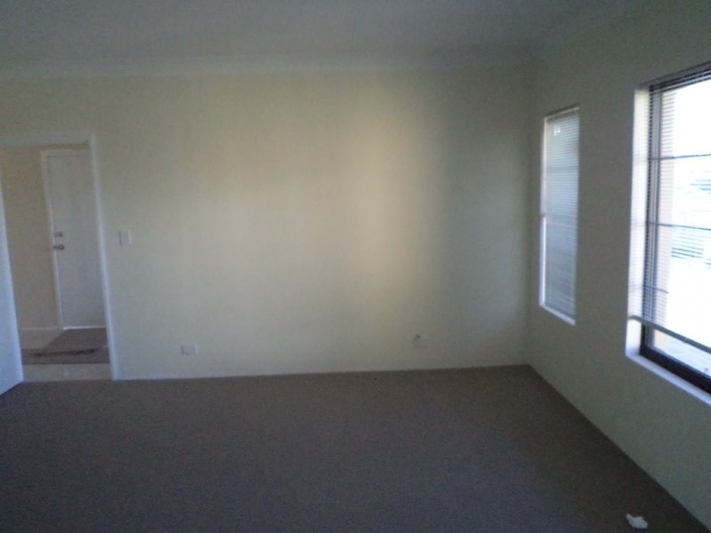 14 Breynia Link, Halls Head WA 6210