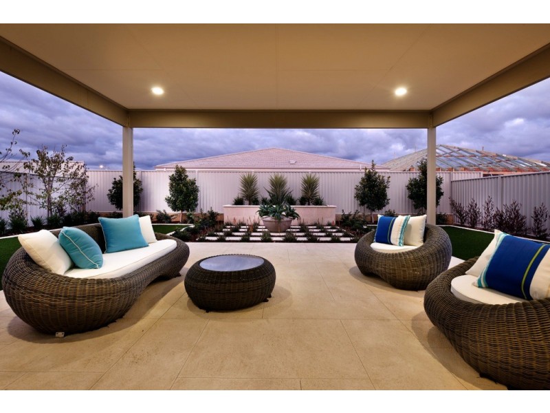 22 Gangway Turn, Alkimos WA 6038