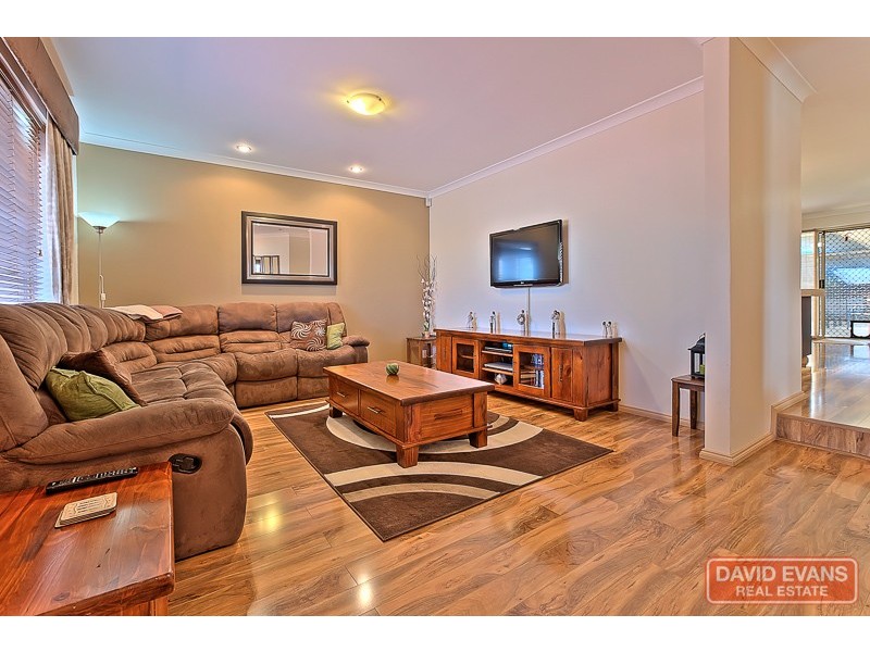 16A Tynemouth Close, Merriwa WA 6030