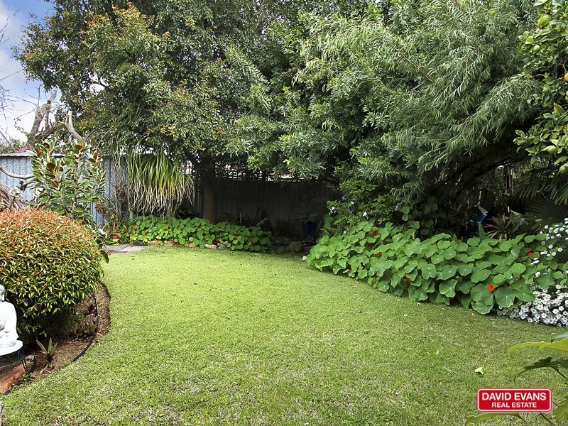 56 Nanovich Avenue, Girrawheen WA 6064