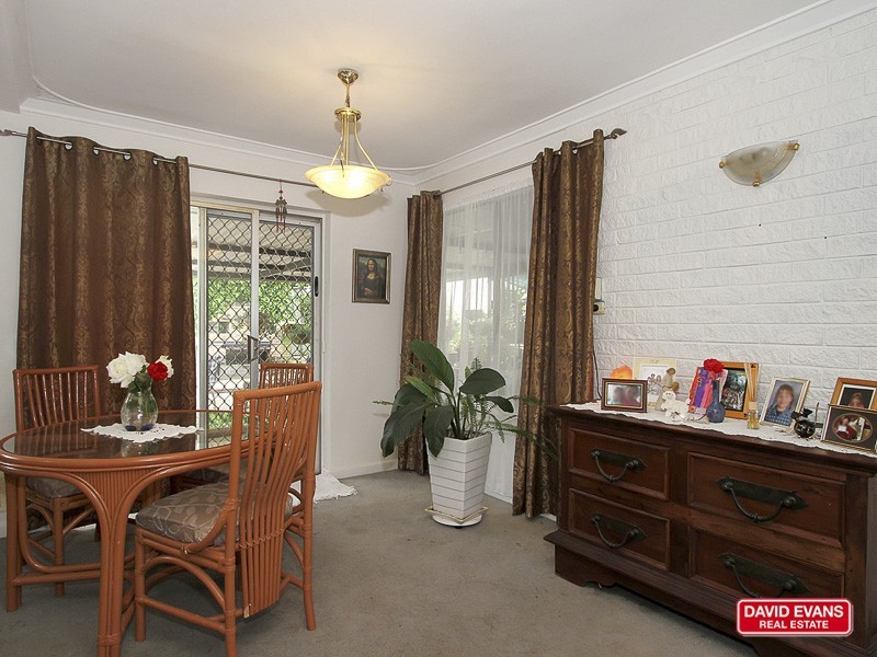 4 Fircroft Way, Hamersley WA 6022