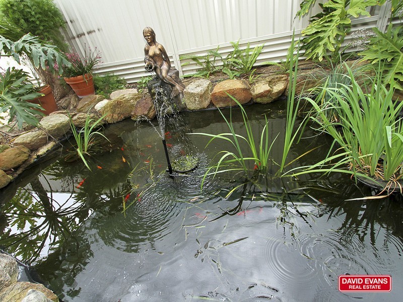 4 Fircroft Way, Hamersley WA 6022