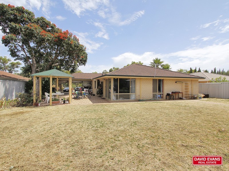 47 Addington Way, Marangaroo WA 6064