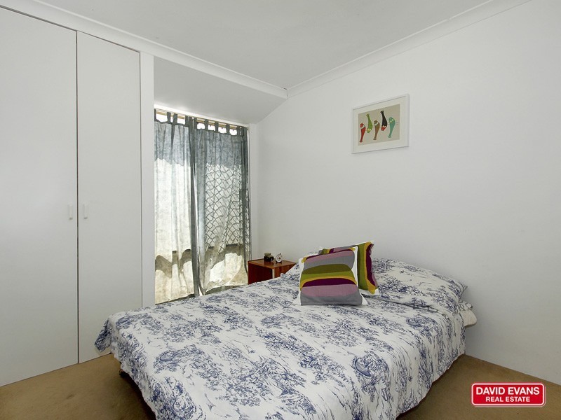 47 Addington Way, Marangaroo WA 6064