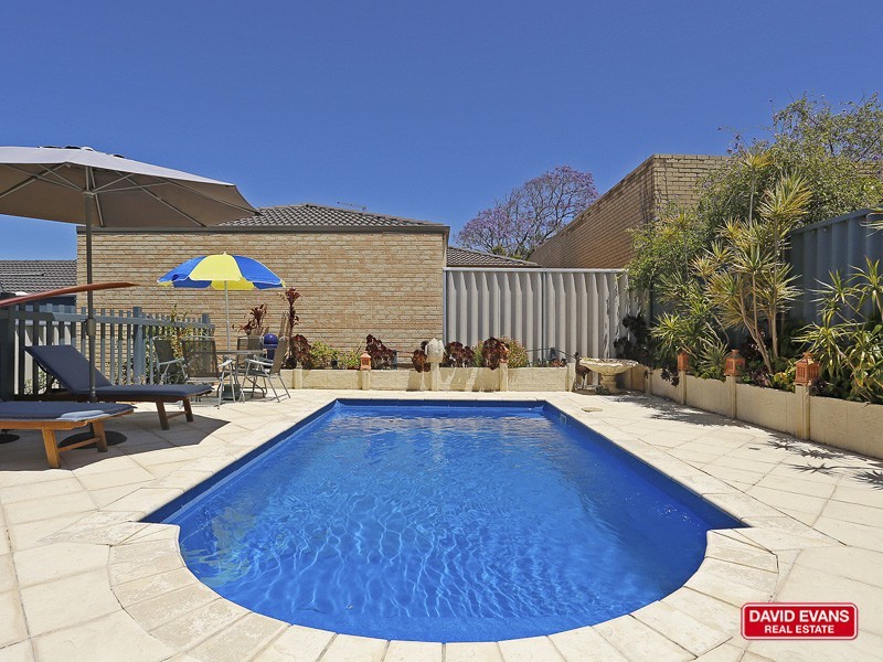 11 Preston Way, Balga WA 6061