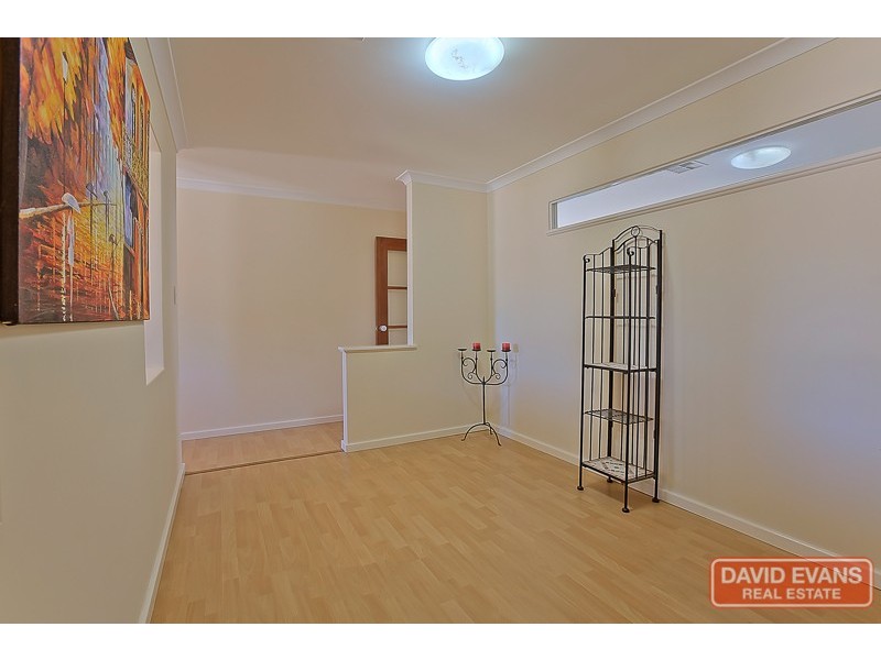 28 Ritchie Drive, Rockingham WA 6168